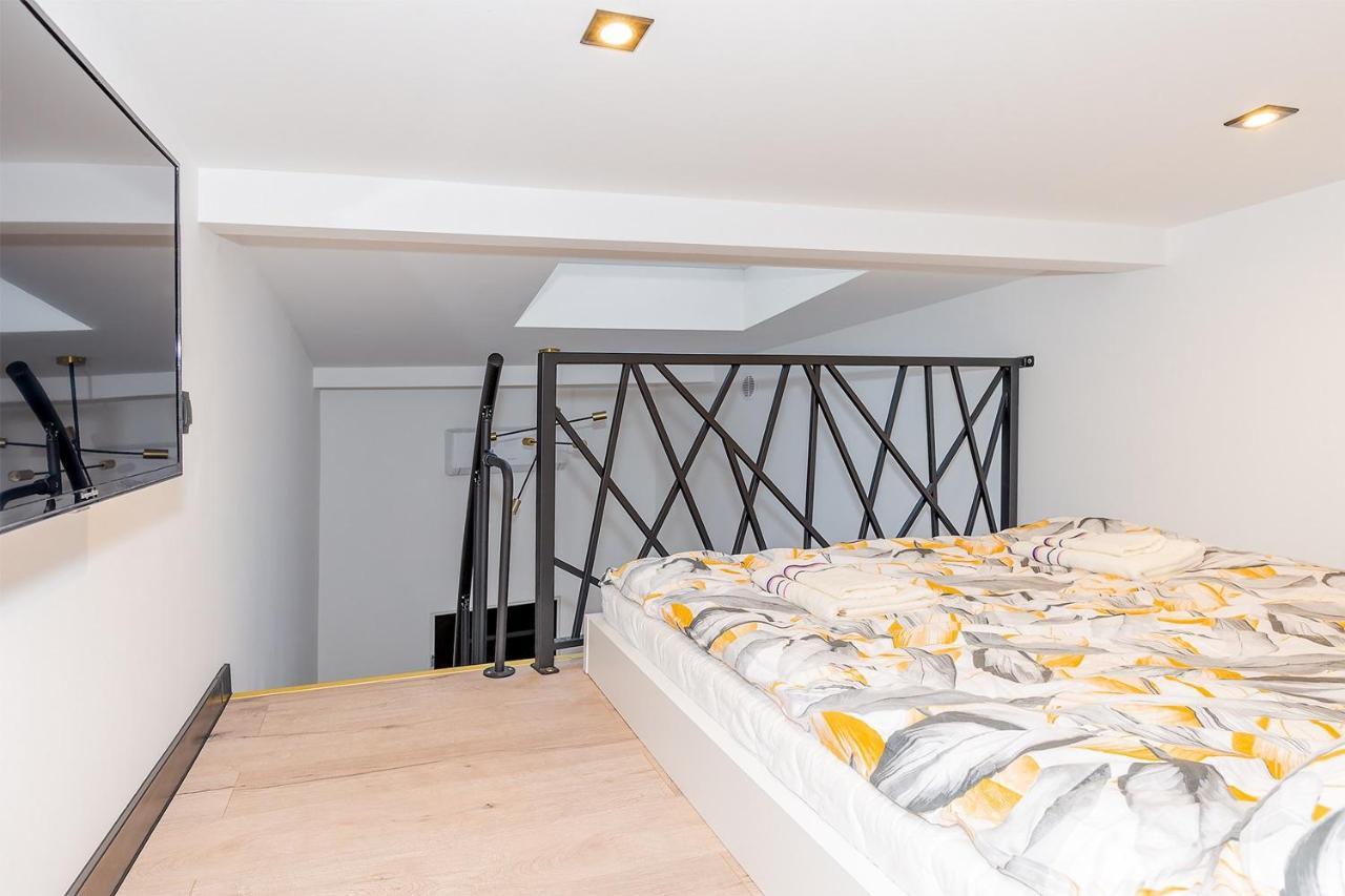 Apartament Typu Premium 200 M. Od Starowki !!! Сандомир Экстерьер фото